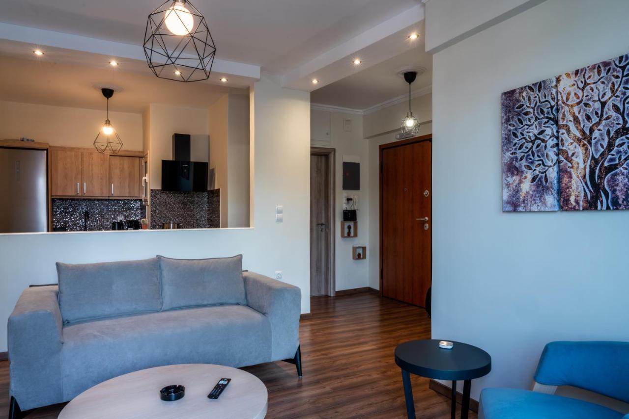 Luxury Overlooking The Citadel Of Tsakas Apartment Athens