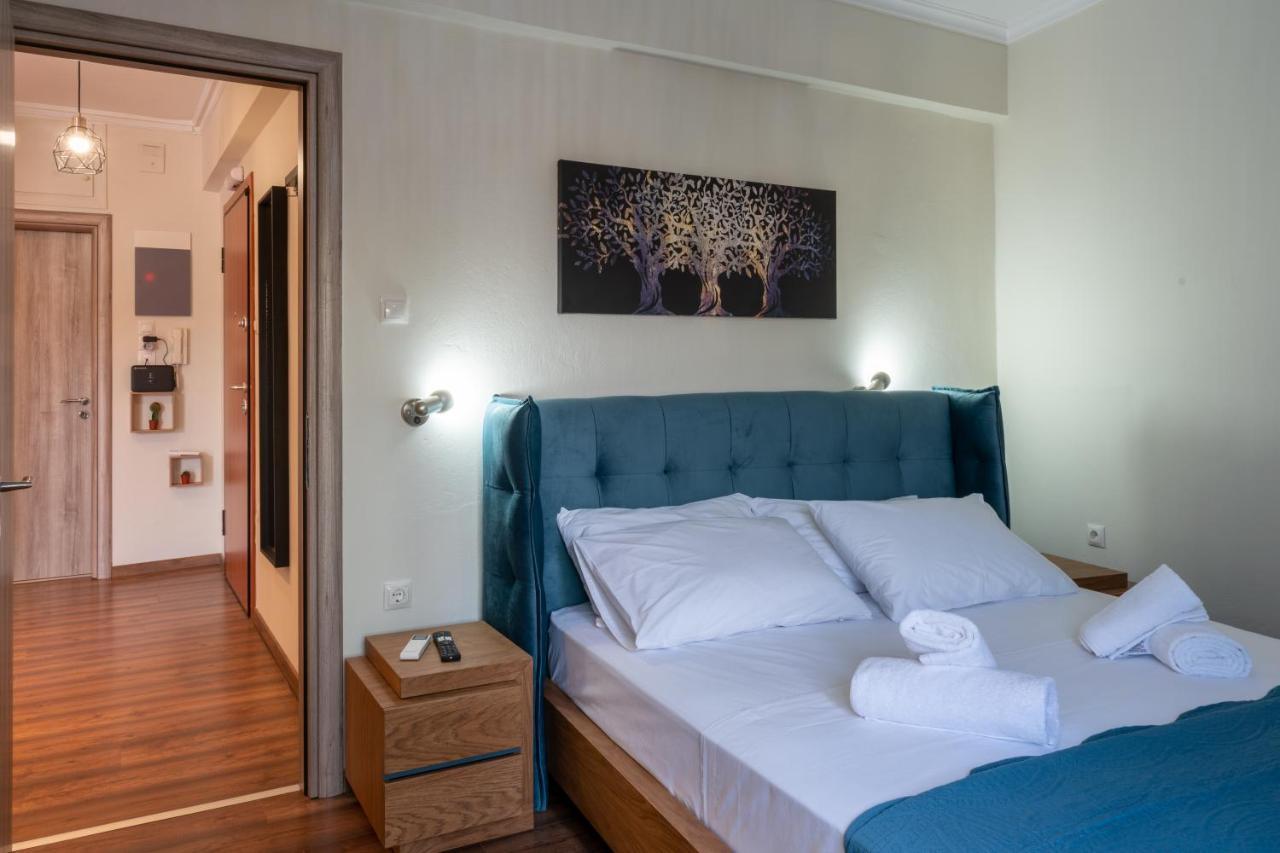 Luxury Overlooking The Citadel Of Tsakas Apartment