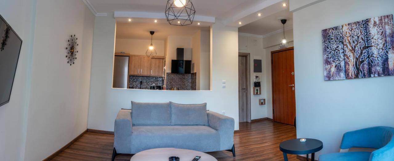 Luxury Overlooking The Citadel Of Tsakas *